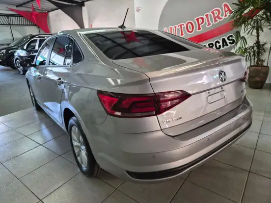 VOLKSWAGEN-VIRTUS-2022
