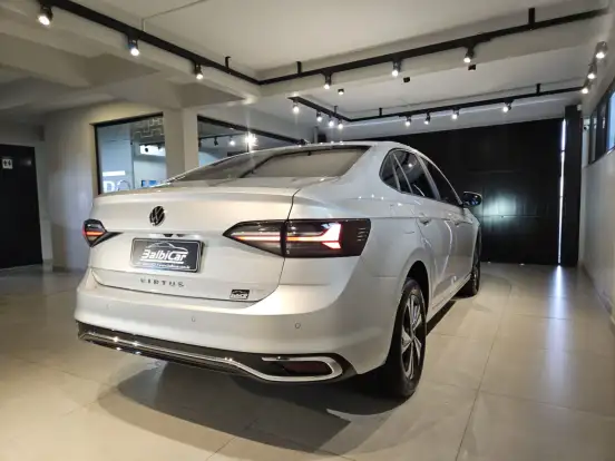 VOLKSWAGEN-VIRTUS-2025