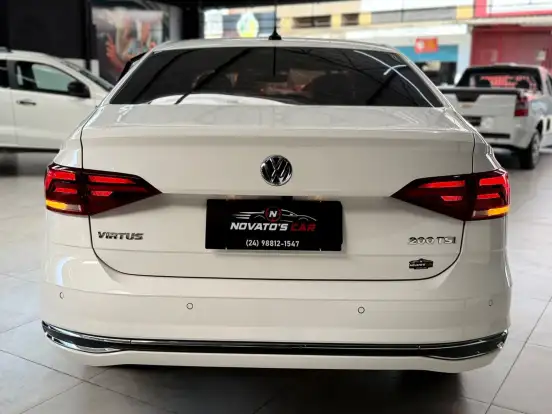VOLKSWAGEN-VIRTUS-1.0 200 TSI HIGHLINE AUTOMÁTICO VOLKSWAGEN-VIRTUS-2021