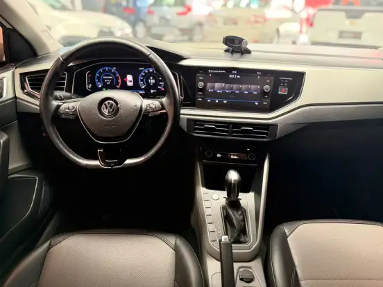 VOLKSWAGEN-VIRTUS-1.0 200 TSI HIGHLINE AUTOMÁTICO VOLKSWAGEN-VIRTUS-2021