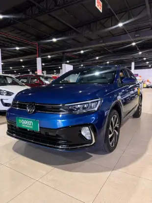 VOLKSWAGEN-VIRTUS-2023