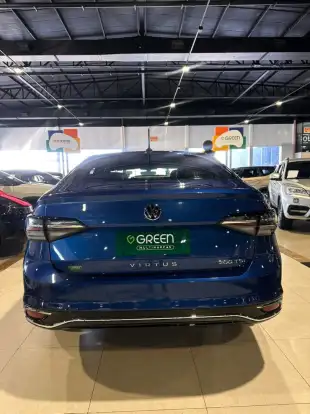 VOLKSWAGEN-VIRTUS-2023
