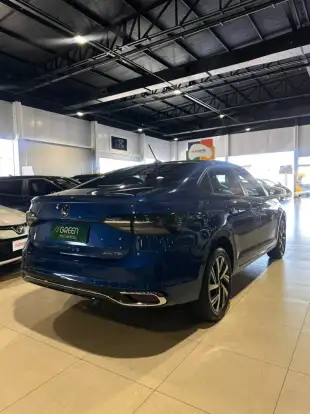 VOLKSWAGEN-VIRTUS-2023