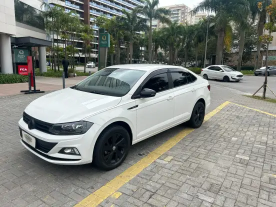 VOLKSWAGEN-VIRTUS-2021