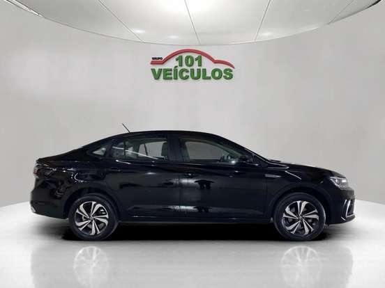 VOLKSWAGEN-VIRTUS-2023