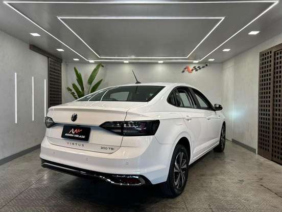 VOLKSWAGEN-VIRTUS-1.0 200 TSI COMFORTLINE AUTOMÁTICO VOLKSWAGEN-VIRTUS-2024