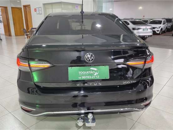 VOLKSWAGEN-VIRTUS-2023