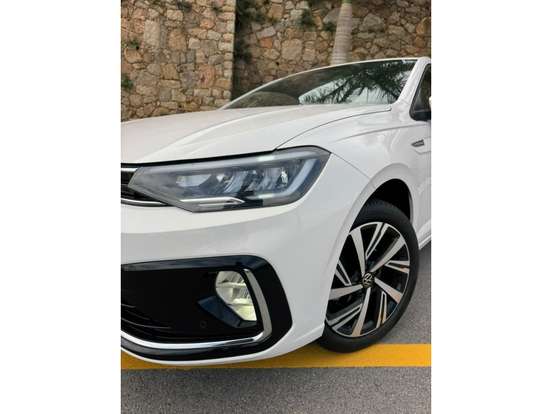 VOLKSWAGEN-VIRTUS-1.0 200 TSI HIGHLINE AUTOMÁTICO VOLKSWAGEN-VIRTUS-2025