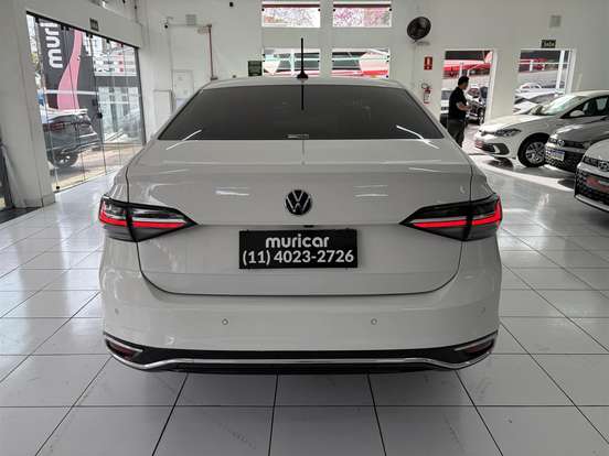 VOLKSWAGEN-VIRTUS-2024
