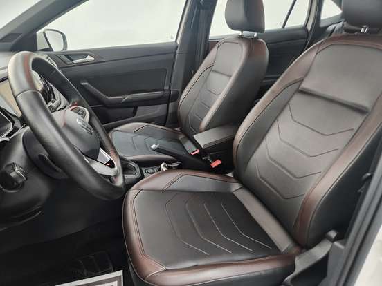 VOLKSWAGEN-VIRTUS-1.0 200 TSI HIGHLINE AUTOMÁTICO VOLKSWAGEN-VIRTUS-2023