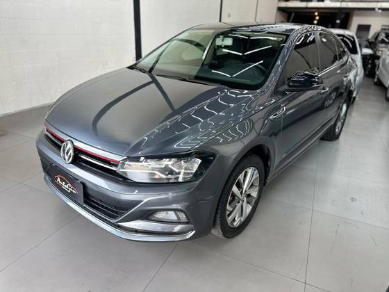 VOLKSWAGEN VIRTUS 1.0 200 TSI HIGHLINE AUTOMÁTICO