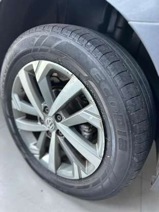 VOLKSWAGEN-VIRTUS-1.0 200 TSI HIGHLINE AUTOMÁTICO VOLKSWAGEN-VIRTUS-2017