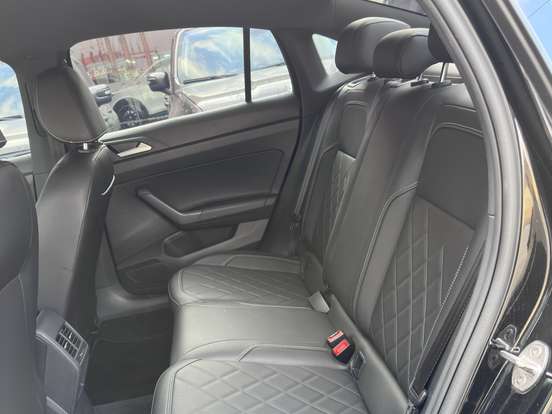 VOLKSWAGEN-VIRTUS-2023