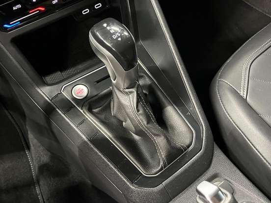 VOLKSWAGEN-VIRTUS-1.4 250 TSI EXCLUSIVE AUTOMÁTICO VOLKSWAGEN-VIRTUS-2023
