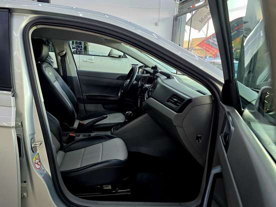 VOLKSWAGEN-VIRTUS-1.6 MSI TOTAL FLEX AUTOMÁTICO VOLKSWAGEN-VIRTUS-2018