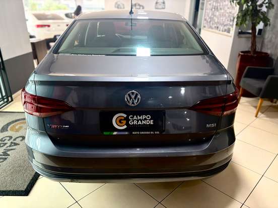 VOLKSWAGEN-VIRTUS-2018