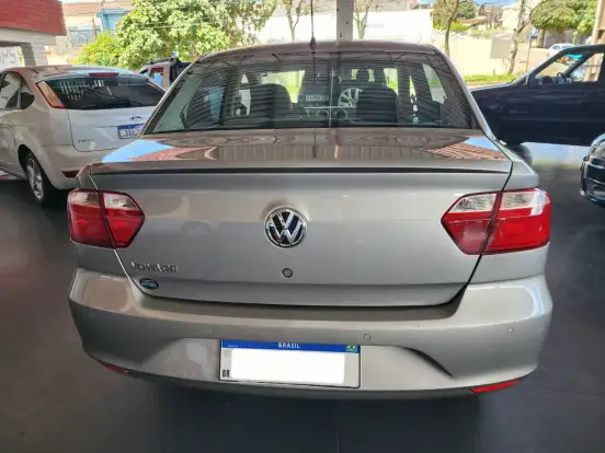 VOLKSWAGEN-VOYAGE-2013