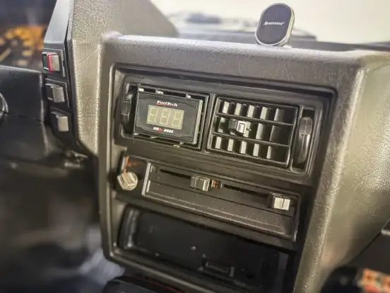 VOLKSWAGEN-VOYAGE-1995