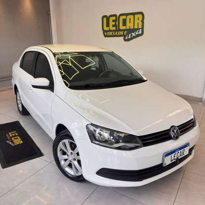 VOLKSWAGEN-VOYAGE-1.0 MI TRENDLINE 8V FLEX 4P MANUAL VOLKSWAGEN-VOYAGE-2015