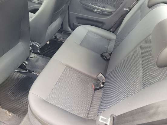VOLKSWAGEN-VOYAGE-1.0 MI TRENDLINE 8V FLEX 4P MANUAL VOLKSWAGEN-VOYAGE-2014