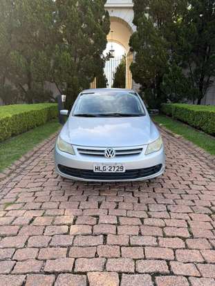 VOLKSWAGEN-VOYAGE-2010