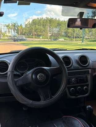 VOLKSWAGEN-VOYAGE-1.6 MI 8V FLEX 4P MANUAL VOLKSWAGEN-VOYAGE-2010