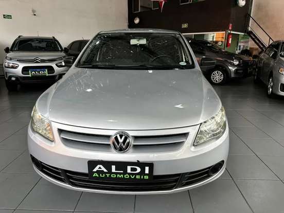 VOLKSWAGEN-VOYAGE-1.6 MI 8V FLEX 4P MANUAL VOLKSWAGEN-VOYAGE-2012