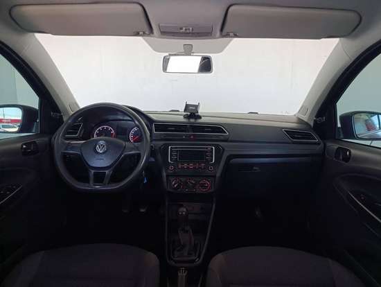 VOLKSWAGEN-VOYAGE-2021