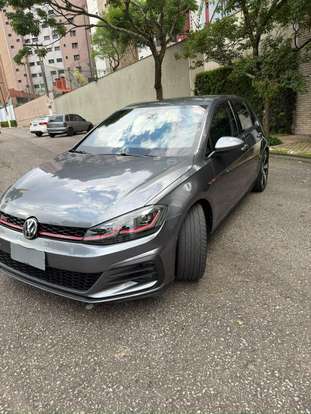 VOLKSWAGEN-GOLF-2019