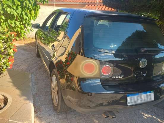 VOLKSWAGEN-GOLF-2011