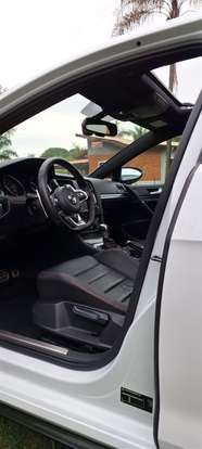 VOLKSWAGEN-GOLF-2015