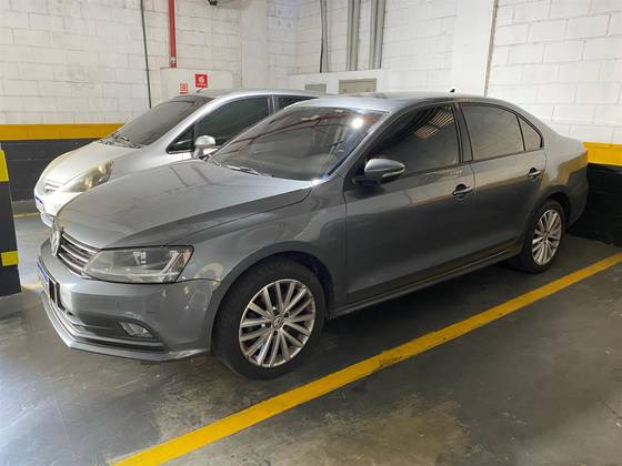 VOLKSWAGEN JETTA 1.4 16V TSI COMFORTLINE GASOLINA 4P TIPTRONIC