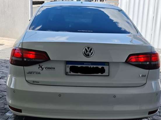 VOLKSWAGEN-JETTA-1.4 16V TSI COMFORTLINE GASOLINA 4P TIPTRONIC VOLKSWAGEN-JETTA-2017