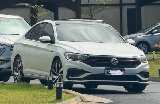VOLKSWAGEN JETTA 2.0 350 TSI GASOLINA GLI DSG