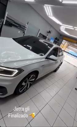 VOLKSWAGEN-JETTA-2020