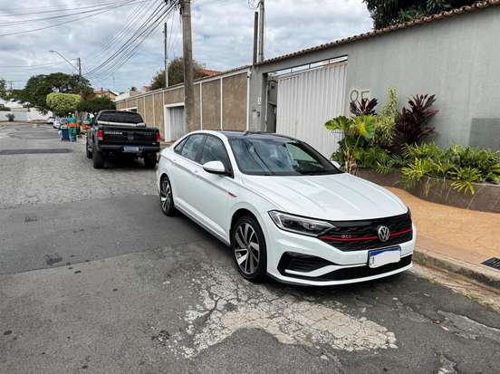VOLKSWAGEN-JETTA-2.0 350 TSI GASOLINA GLI DSG VOLKSWAGEN-JETTA-2020