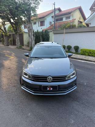 VOLKSWAGEN-JETTA-2017