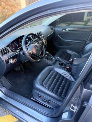 VOLKSWAGEN-JETTA-2017