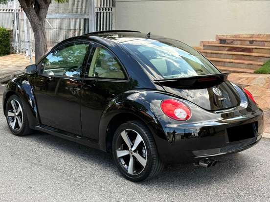 VOLKSWAGEN-NEW BEETLE-2.0 MI 8V GASOLINA 2P MANUAL VOLKSWAGEN-NEW BEETLE-2007