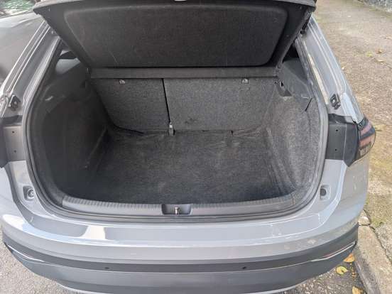 VOLKSWAGEN-NIVUS-1.0 200 TSI TOTAL FLEX HIGHLINE AUTOMÁTICO VOLKSWAGEN-NIVUS-2023