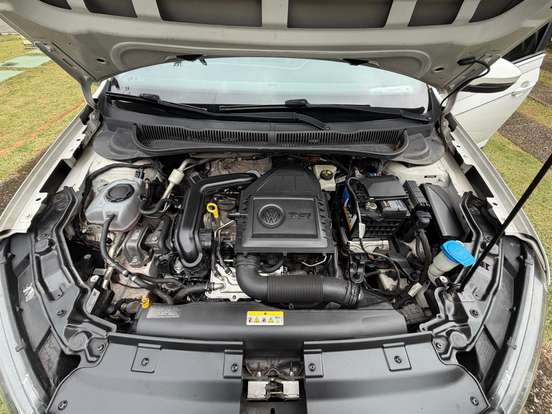 VOLKSWAGEN-NIVUS-1.0 200 TSI TOTAL FLEX HIGHLINE AUTOMÁTICO VOLKSWAGEN-NIVUS-2020