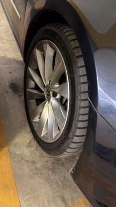 VOLKSWAGEN-PASSAT-2013