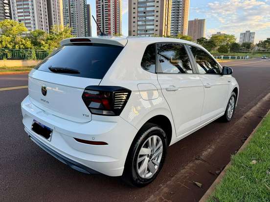 VOLKSWAGEN-POLO-1.0 170 TSI COMFORTLINE AUTOMÁTICO VOLKSWAGEN-POLO-2023