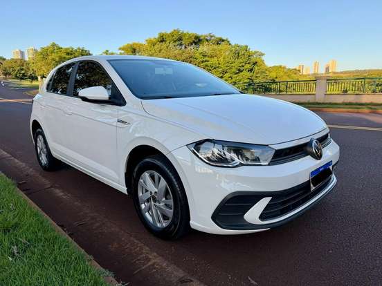 VOLKSWAGEN-POLO-2023