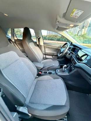 VOLKSWAGEN-POLO-2023