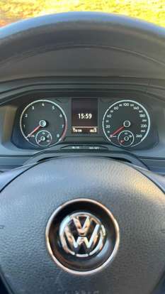 VOLKSWAGEN-POLO-2018