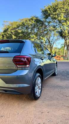 VOLKSWAGEN-POLO-2018