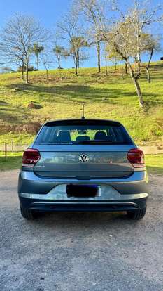 VOLKSWAGEN-POLO-2018