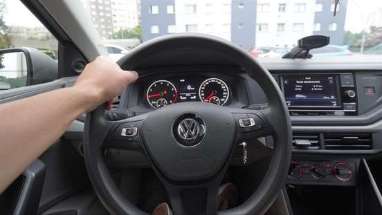 VOLKSWAGEN-POLO-1.0 MPI TOTAL FLEX MANUAL VOLKSWAGEN-POLO-2017