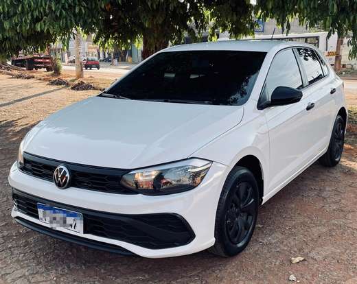 VOLKSWAGEN-POLO-2024